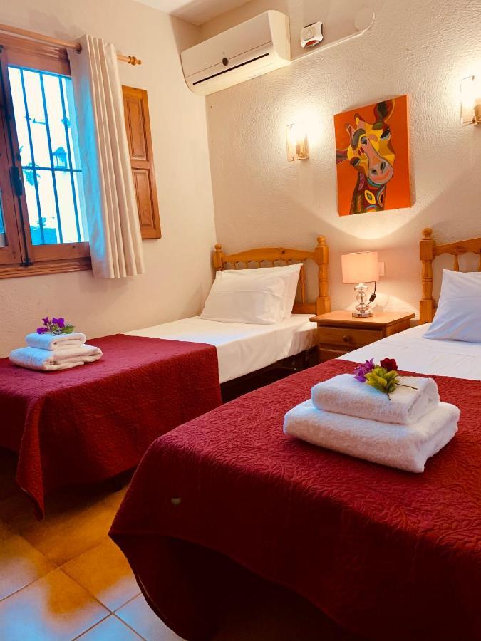 Cassandra - Beautiful Private Villa With Heated Pool Included 자베아 외부 사진